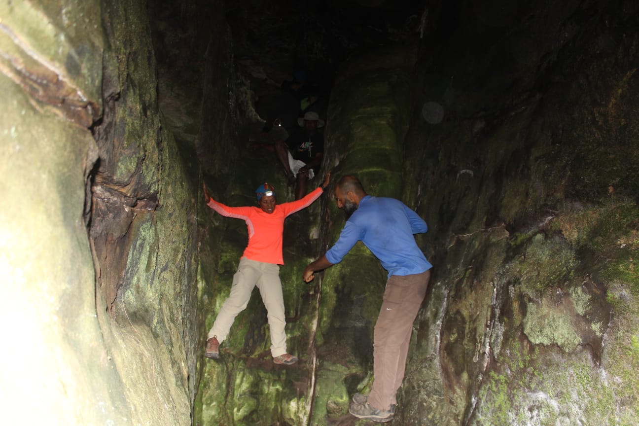 Cape Town Day Hikes: The Kalk Bay Caves - She Hikes  A Lot!